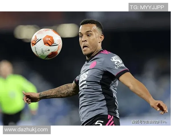 门牙突出却依然闪耀的足球明星们的传奇故事与精彩瞬间